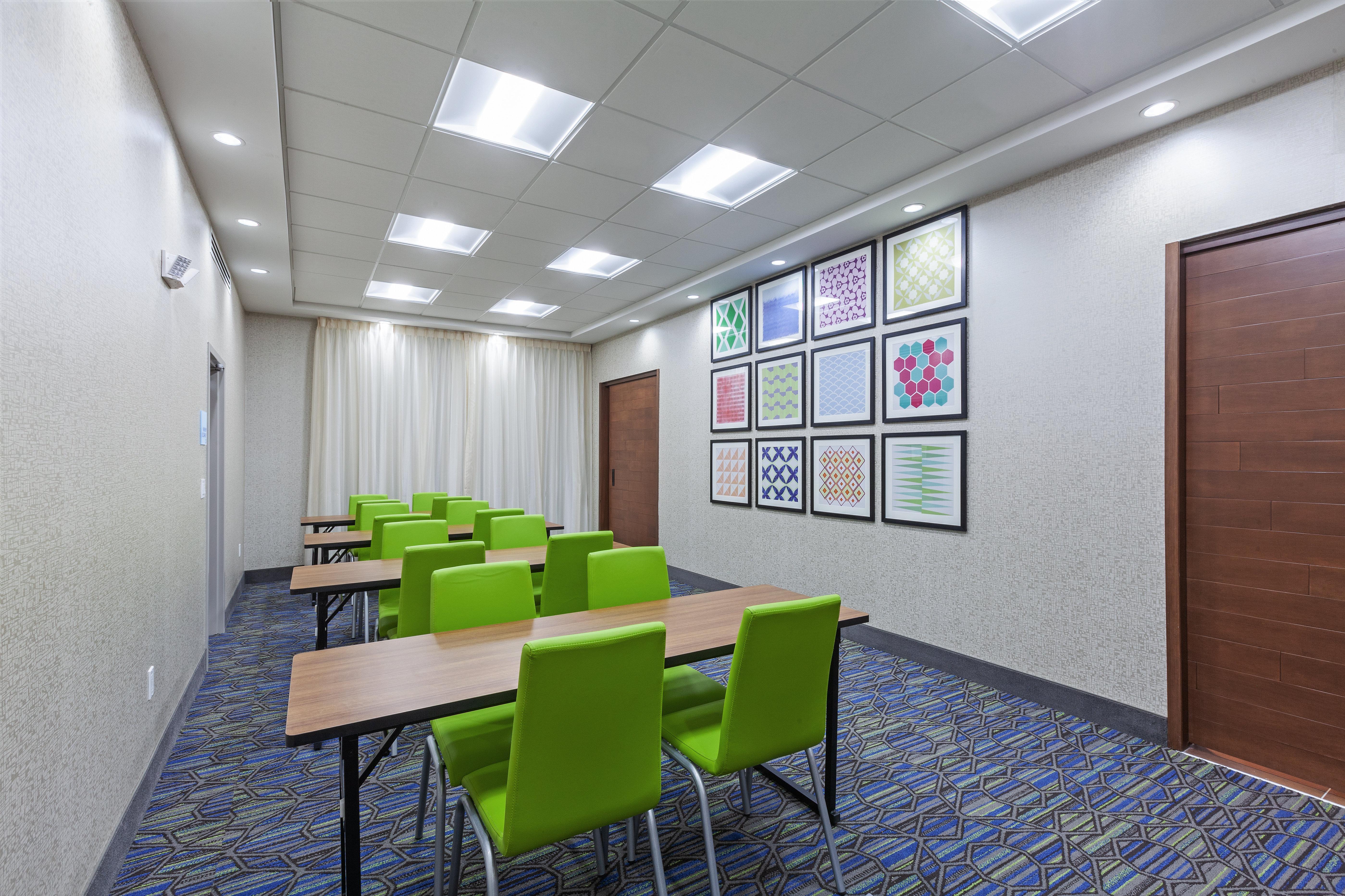 Holiday Inn Express & Suites - Tulsa Northeast - Owasso By Ihg Exterior photo